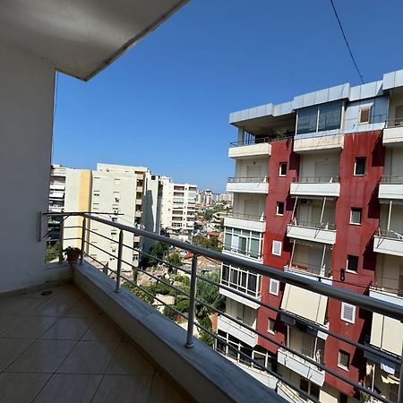 Elegant Apartment In Lungomare - N 23 Vlorë Esterno foto