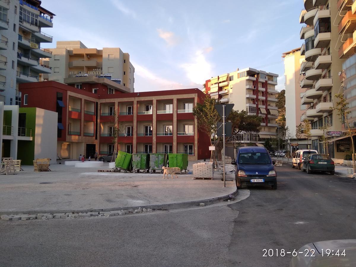 Elegant Apartment In Lungomare - N 23 Vlorë Esterno foto