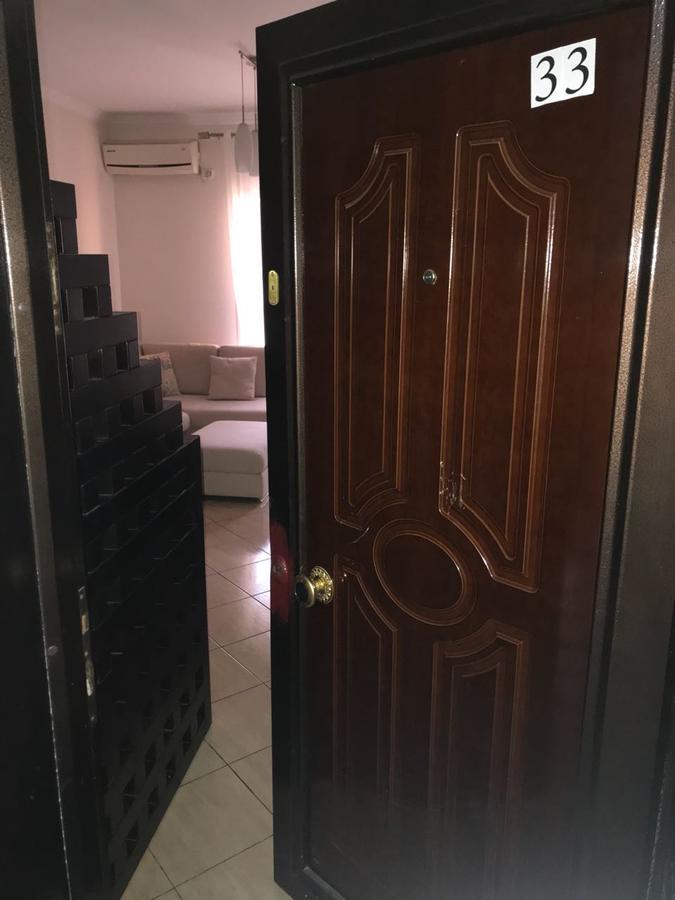 Elegant Apartment In Lungomare - N 23 Vlorë Esterno foto
