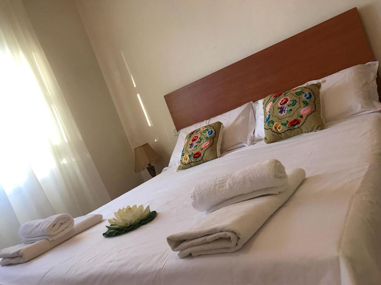 Elegant Apartment In Lungomare - N 23 Vlorë Esterno foto